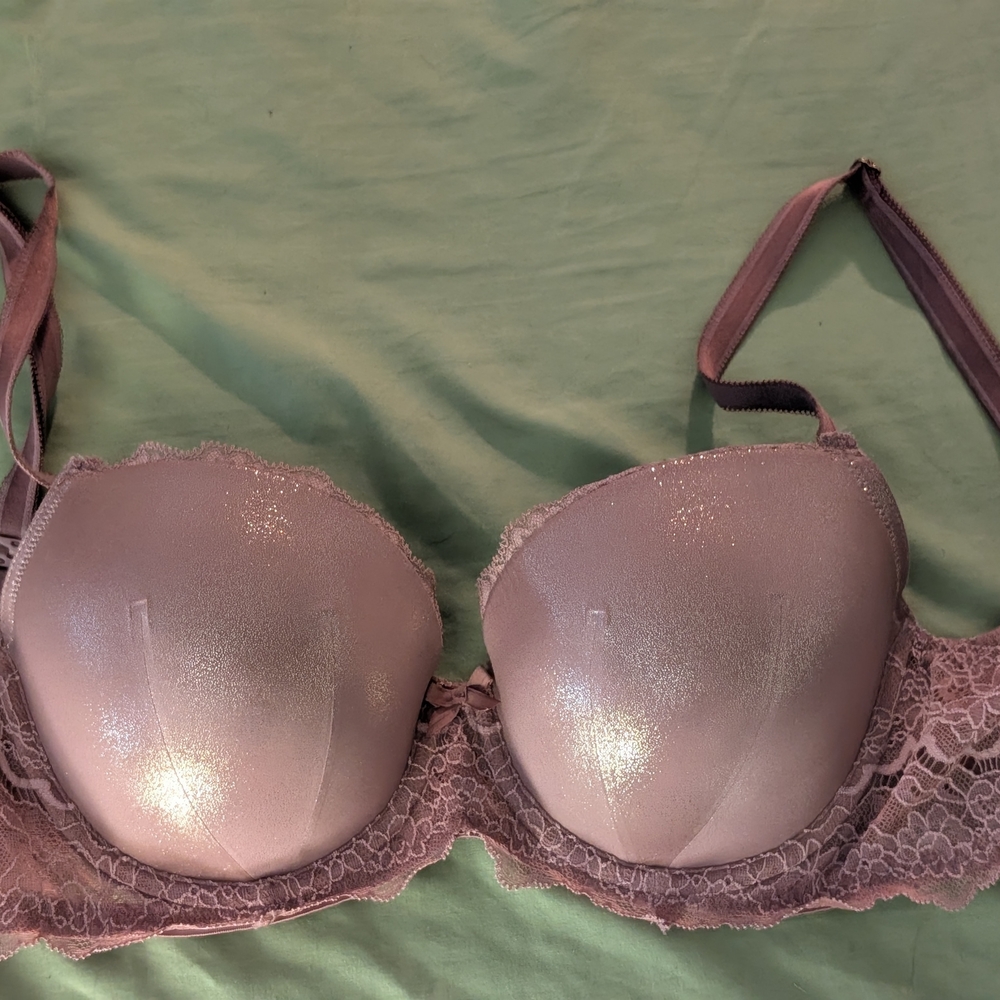 Victoria's Secret Shimmer Lace Bra - Light Pink